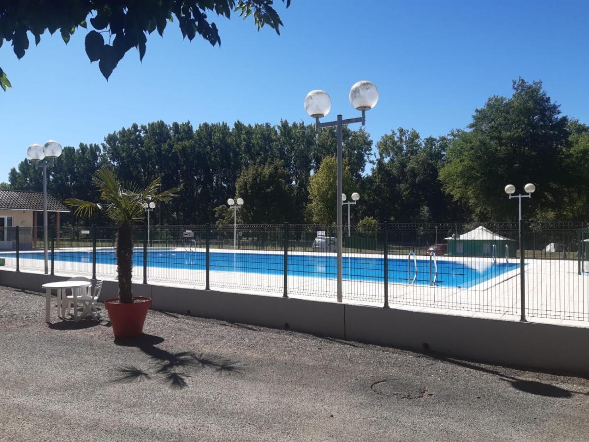 Les Berges Du Cele Hotel Bagnac Exterior foto